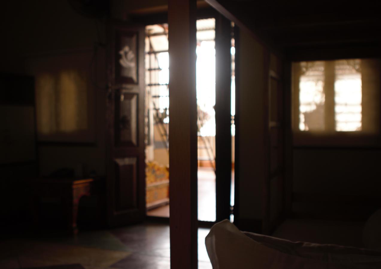 Hostel Milarepa Κατμαντού Εξωτερικό φωτογραφία